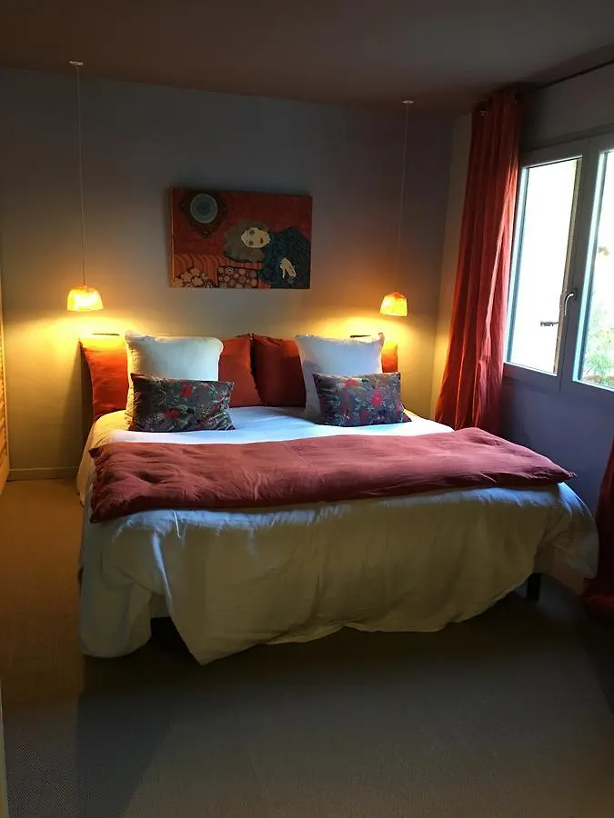 אקס-אן-פרובאנס La Maison De Beryll 2*,  צרפת